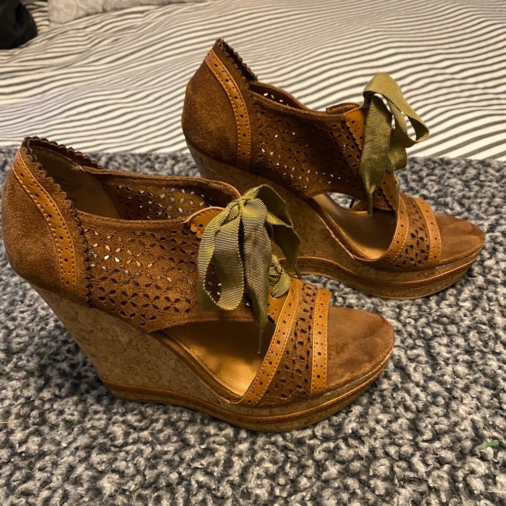 Not Rated Wedges